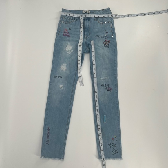 Jordache Embroidered Cut Off Frayed Hem Skinny Jeans Size 12 Big Girl's - Picture 5 of 6